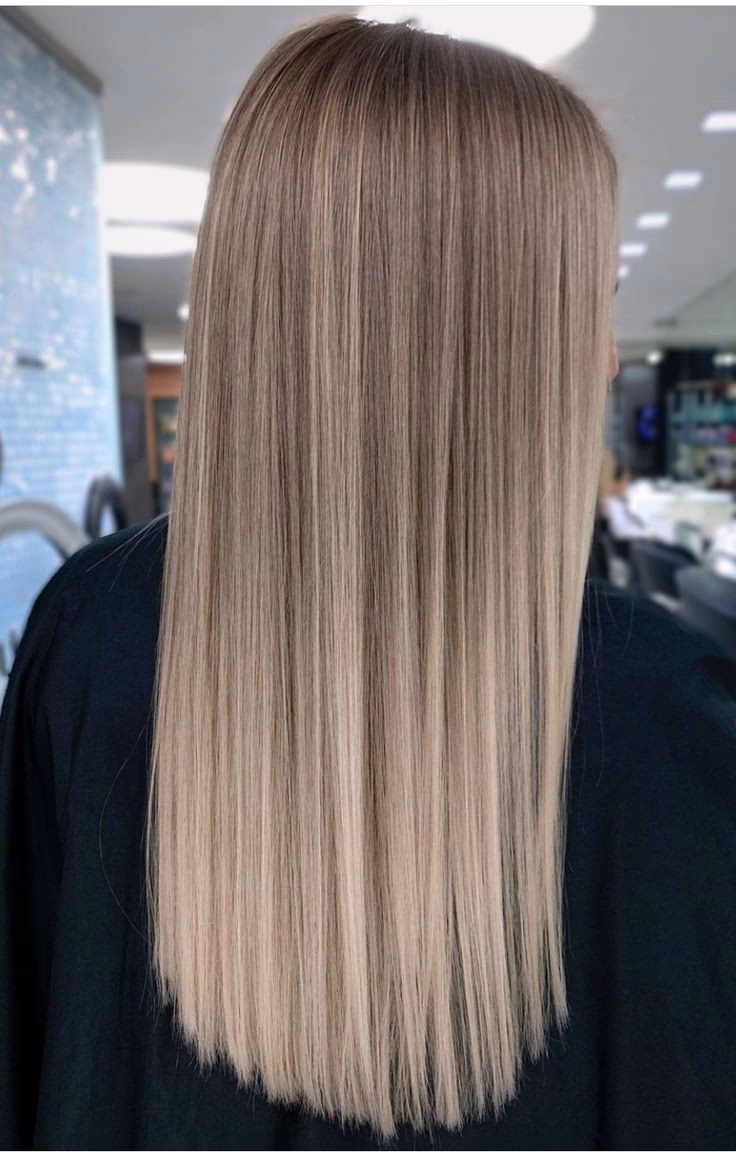 Was ist der Unterschied zwischen Balayage und traditionellen Färbemethoden?