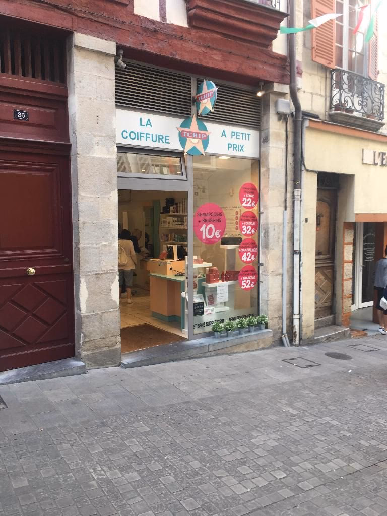 Quels sont les quatre coiffeurs qui font l'unanimité à Bayonne ?