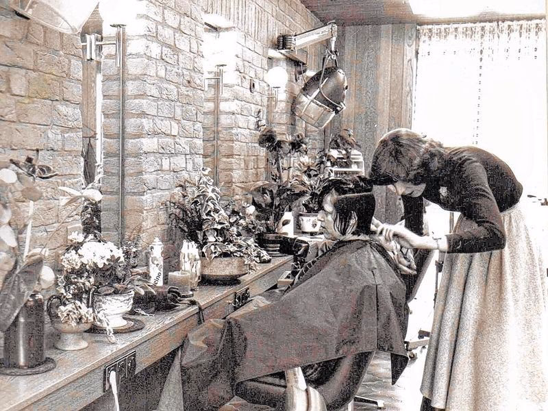 Wie hoch ist der Männeranteil bei neuen Friseur-Ausbildungsverträgen?