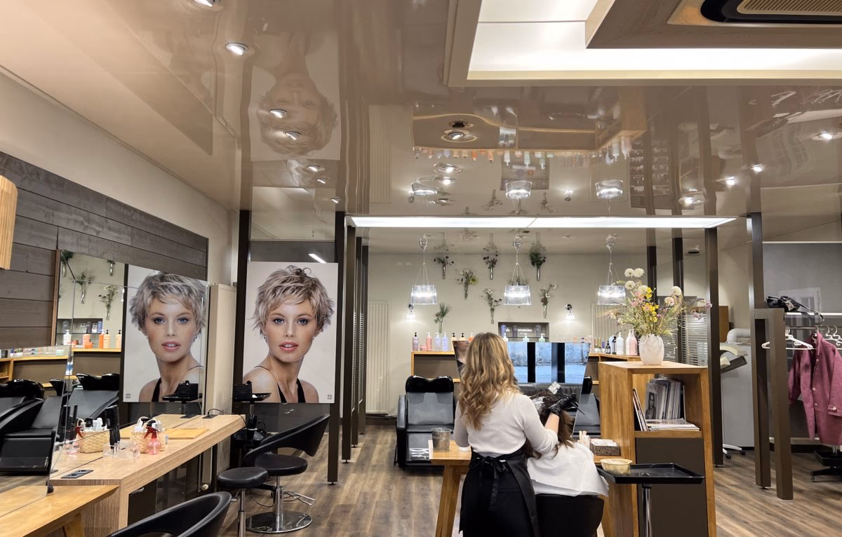 Quels services propose le salon de coiffure Didier Alexandre ?