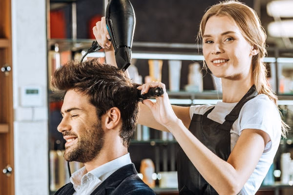 Qu'est-ce que la formation de coiffure ?