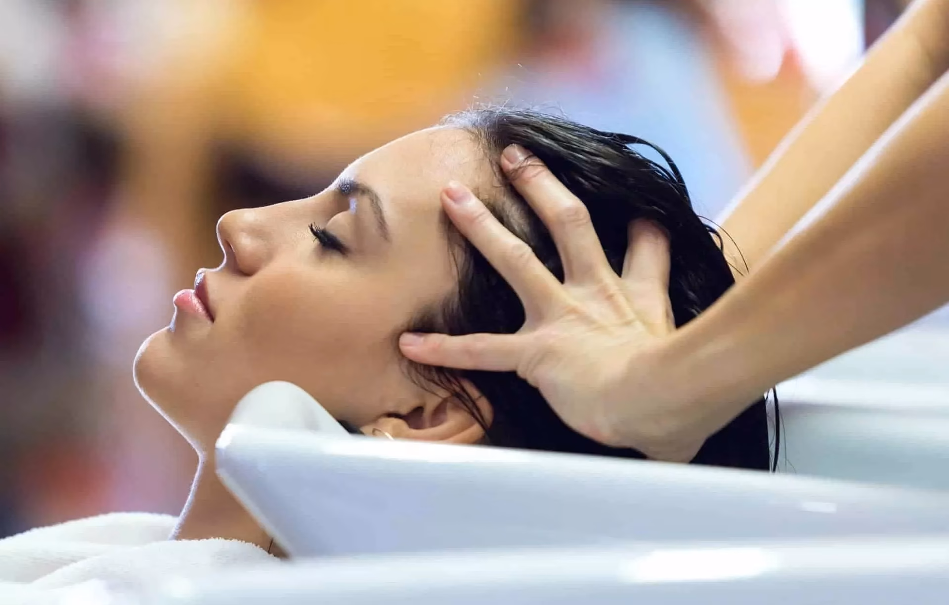 Welche Verkehrsanbindungen gibt es im Coiffeur Villa?