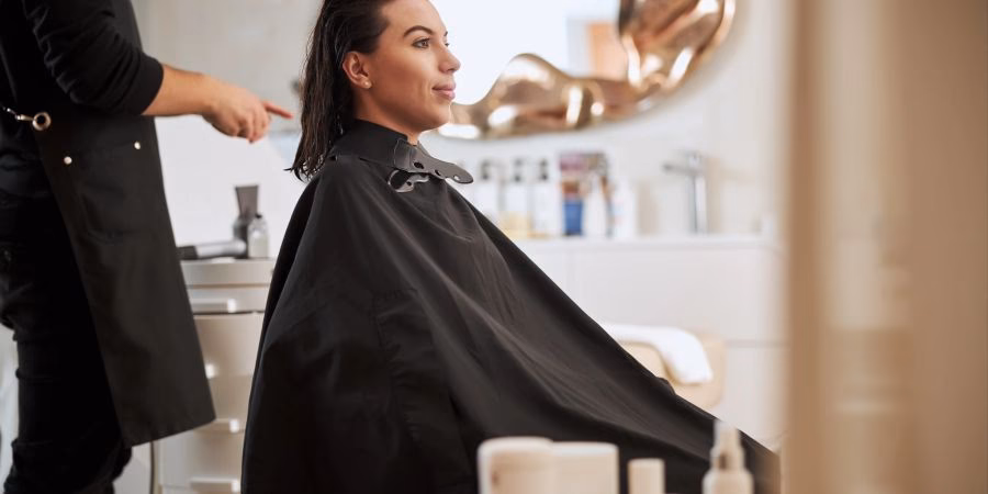 Warum haben die Friseure in Köln geschlossen?