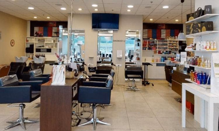 Qu'est-ce que la fiche du Salon de coiffure à Neufchâteau ?