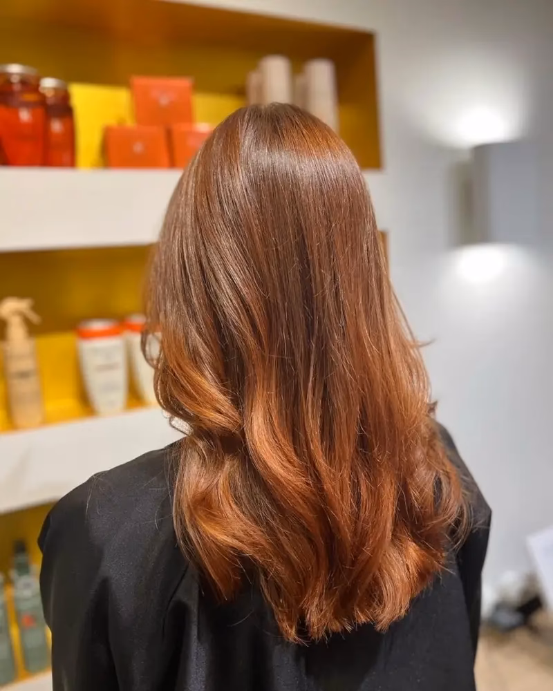 Combien de coiffures courtes cuivrées sont à adopter cette saison ?