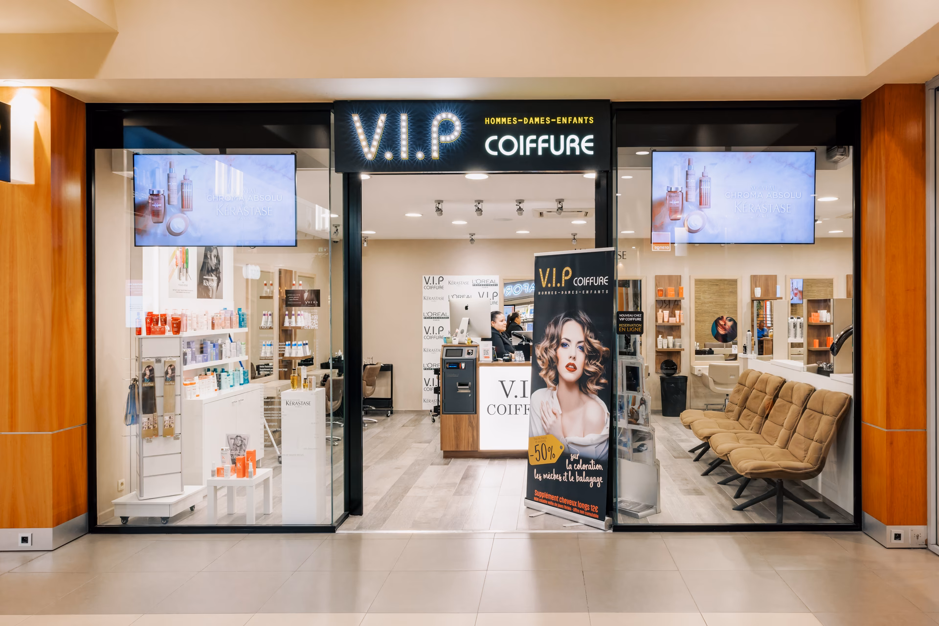 Quel est l'objectif du service de coiffure personnalisé ?