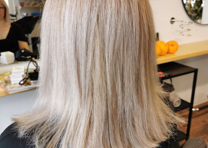 Wie fühlt man sich bei einem Friseur?