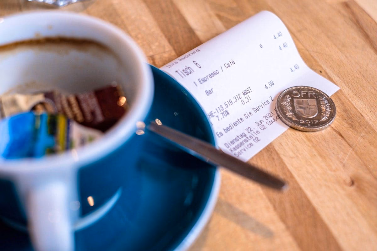 Wie hoch ist das Trinkgeld für Beauty-Dienstleistungen in der Schweiz?