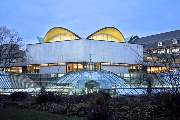 Wie komme ich in die Bibliothek der Universität Basel?