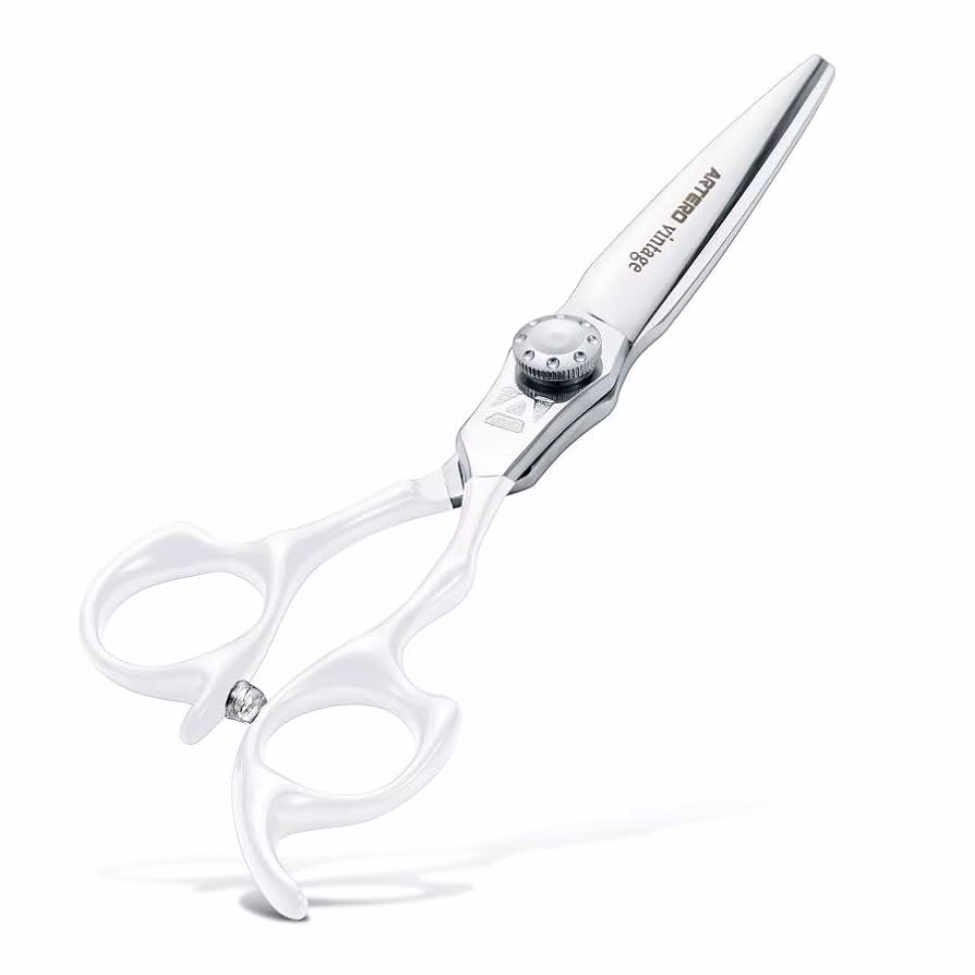 Kann man Haare mit normaler Schere schneiden?