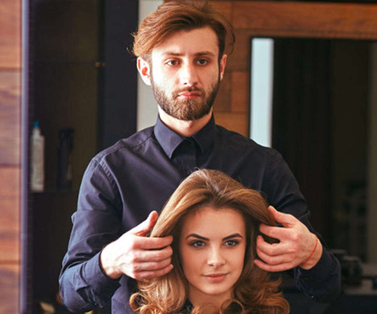 Quel est le rôle d'un coiffeur visagiste ?