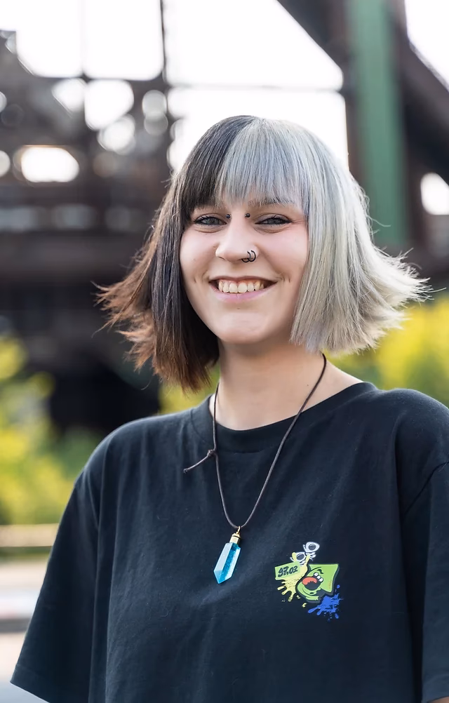 Wie heißt der Friseur-Salon in Dortmund-Mitte?