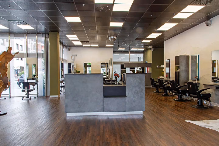 Wo findet man einen ausgezeichneten Friseur in Darmstadt?