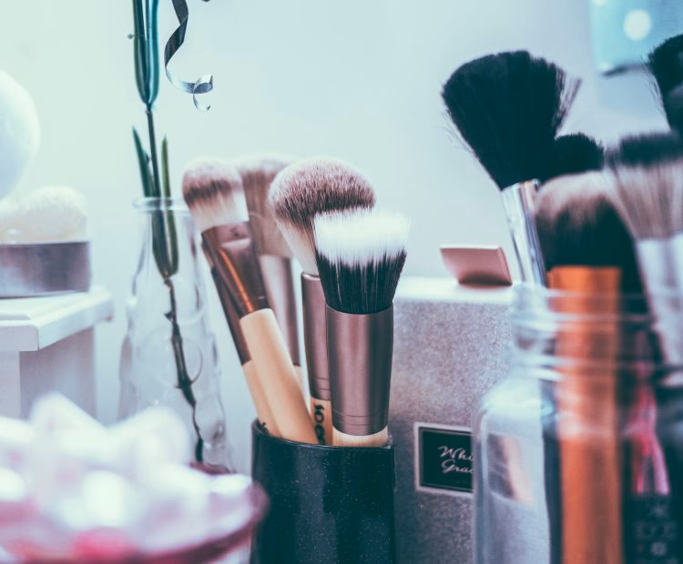 Wie heißt der Friseur in Dornbirn?