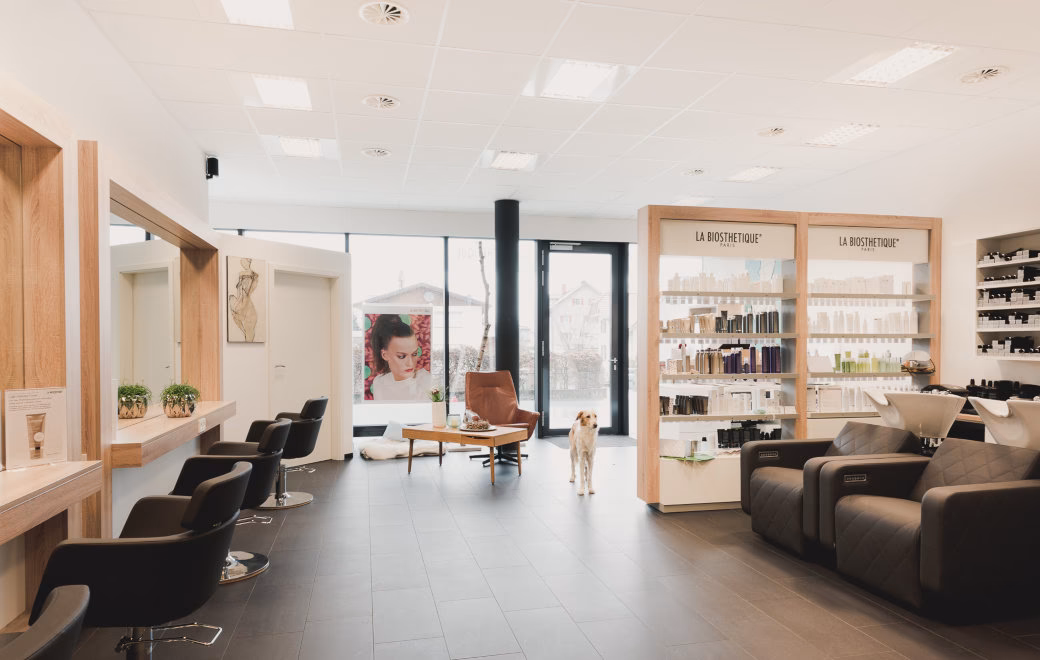 Was macht ein Friseursalon?