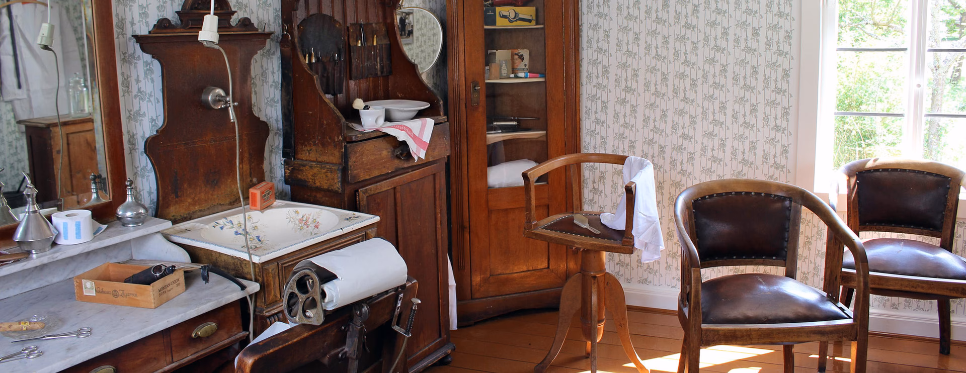 Wie entstand der Friseurladen?