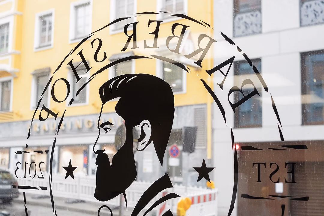 Wie kann ich einen Friseur-Termin buchen?