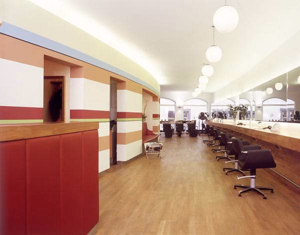 Wie heißt der Friseur in Ravensburg?