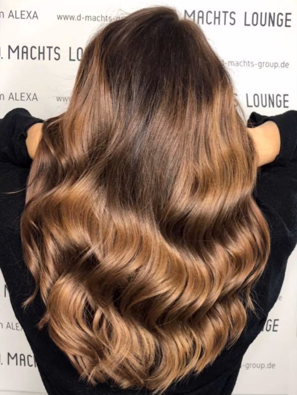 Was ist der Unterschied zwischen goldbraunen und goldblonden Haaren?