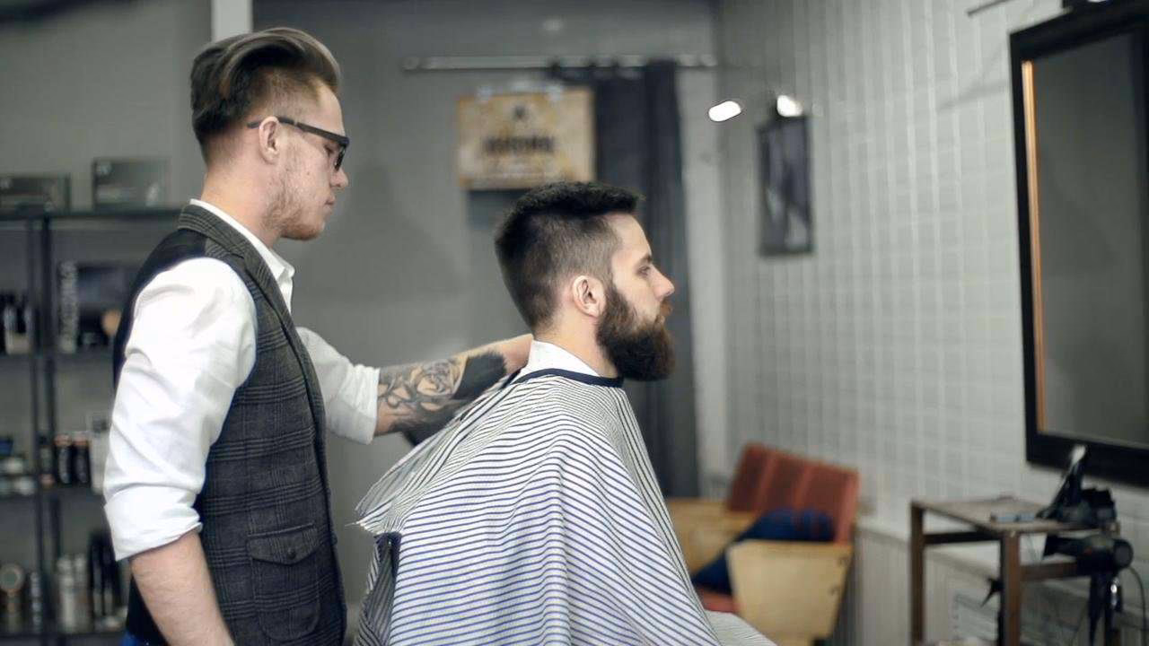 Was macht ein erfahrener Friseur?