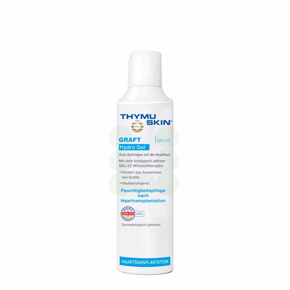 Wie lange sollte man nach einer Haartransplantation warten?