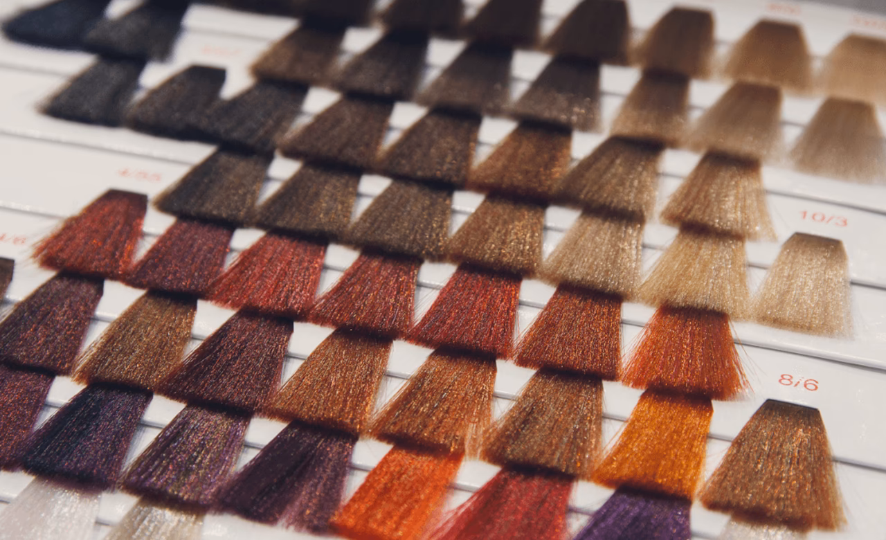 Wie lange hält eine Tönung beim Friseur?