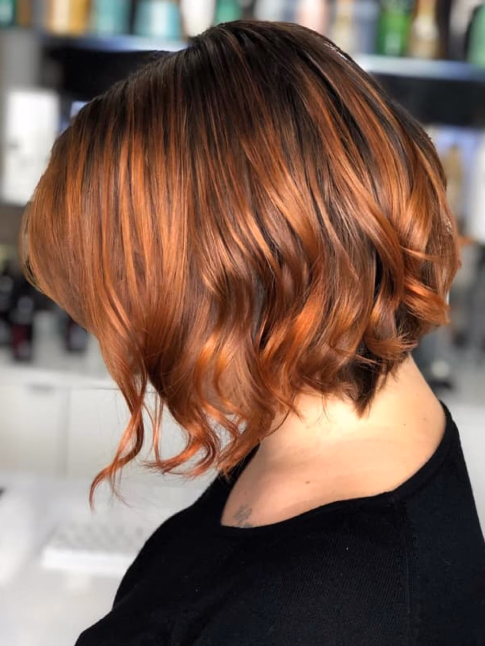 Welche Frisuren eignen sich für kupferfarbene Haare?