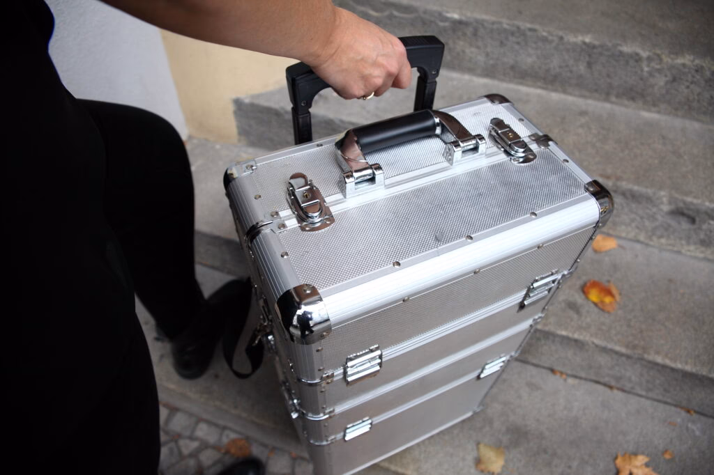 Was macht eine mobile Friseurin?