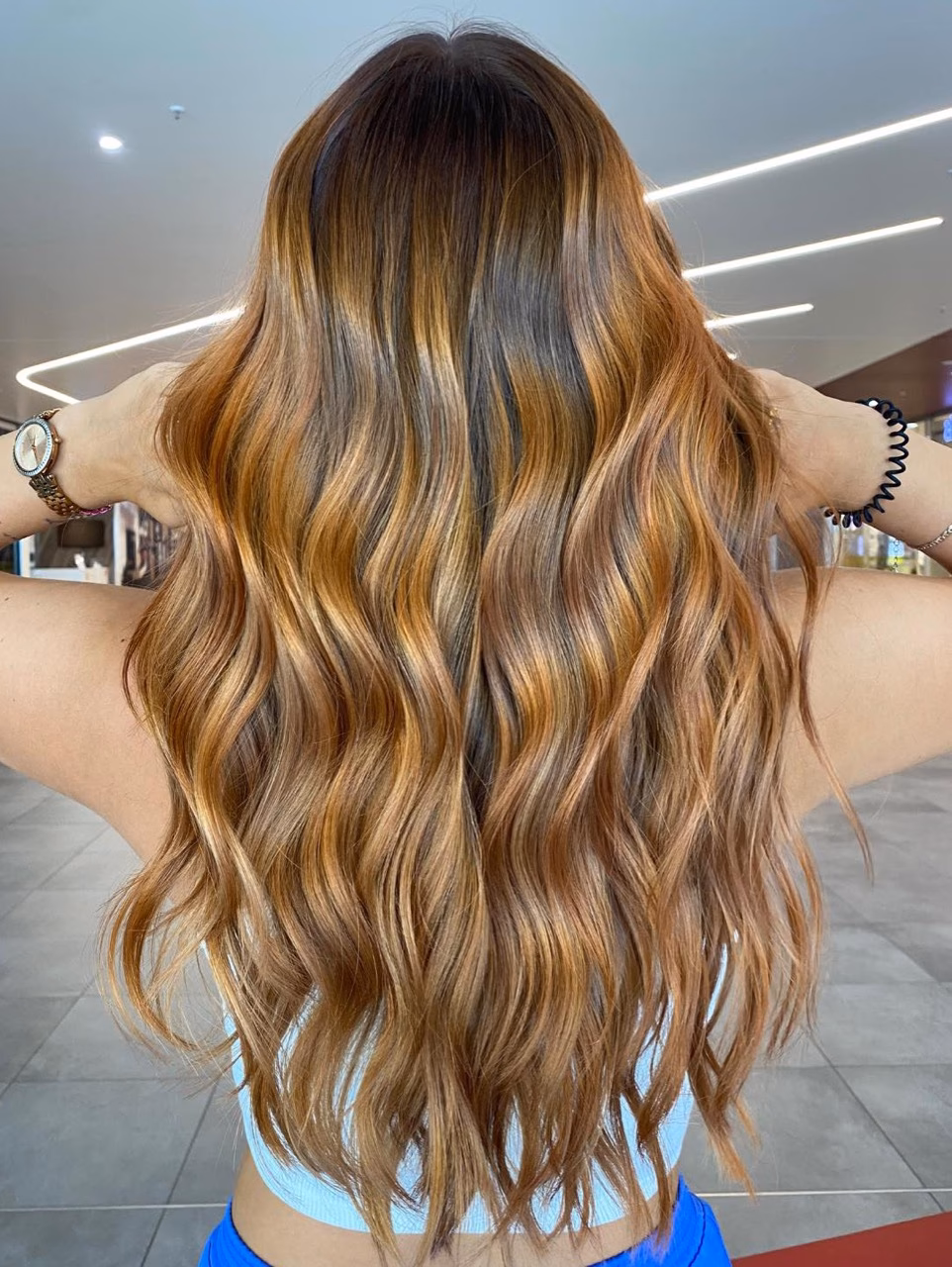 Welche Haarfarbe ist 2025 am wärmsten?