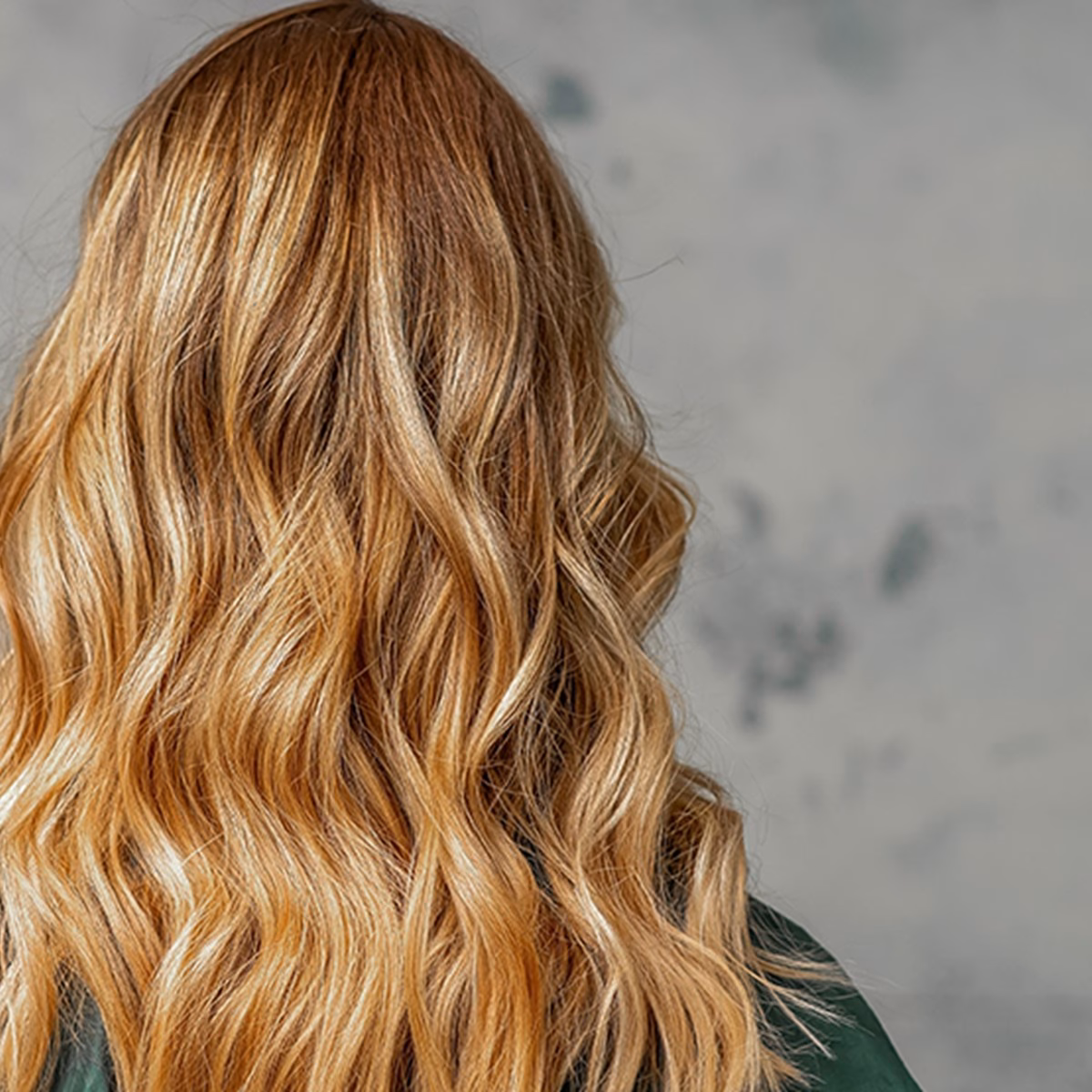 Was verursacht stumpfe Haare?